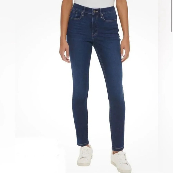 Calvin Klein Jeans Ladies High Rise Denim - Picture 1 of 8